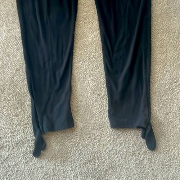 Old Navy Leggings! - Picture 5 of 10